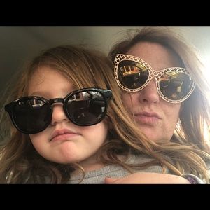 Meet your Posher, Jenn